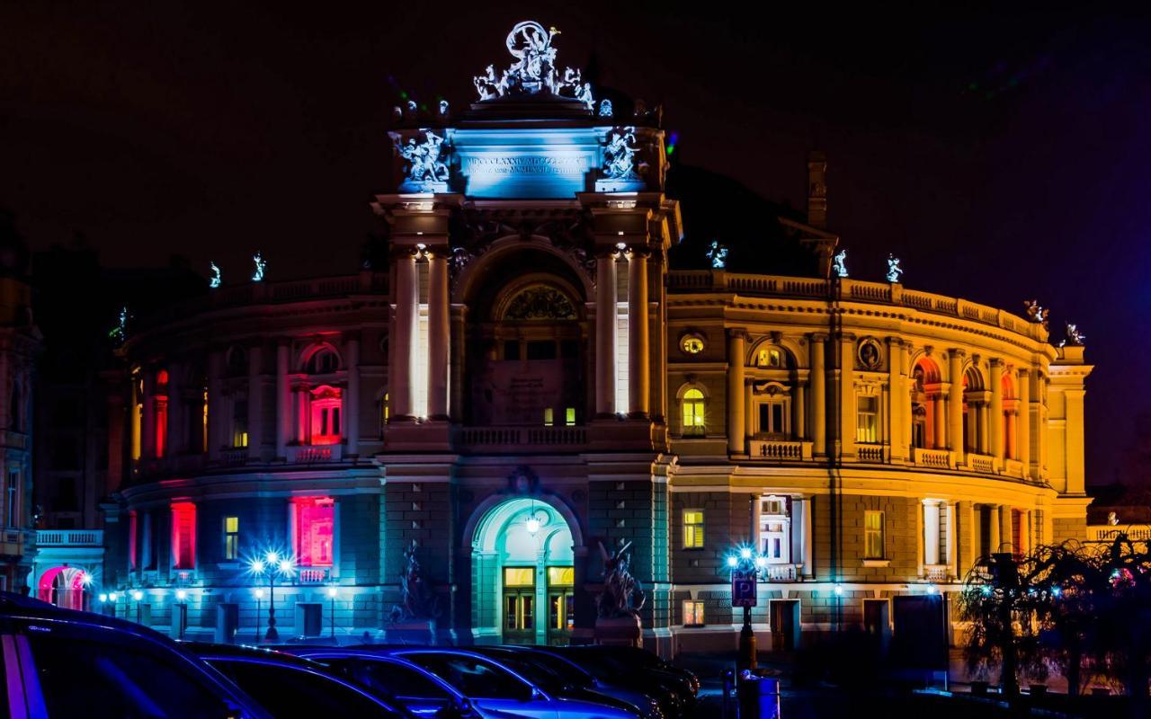 Затишні Апартаменти, Вулиця Дерибасівська, 13 Odessza Kültér fotó